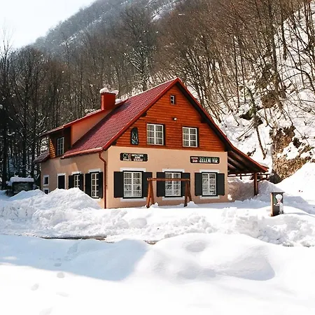 Gostinjska kuća Planinarski Dom Zeleni Vir